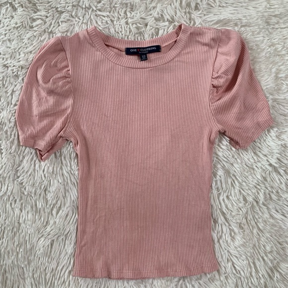 🦋 Puffed sleeve cropped tee - Picture 1 of 3